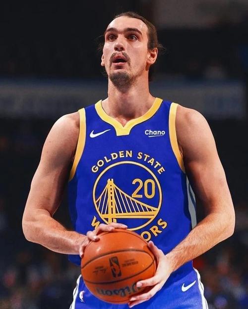 德天空：切尔西还有最后的机会，西蒙斯尚未和热刺签下合同