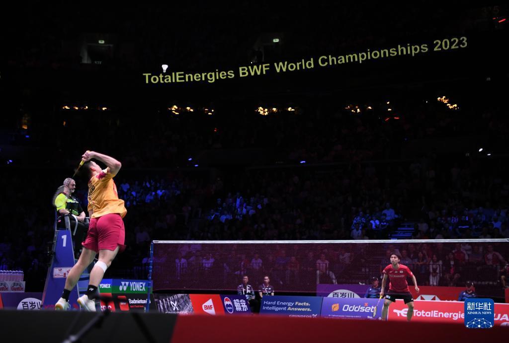 攻防两端都 攻防两端都