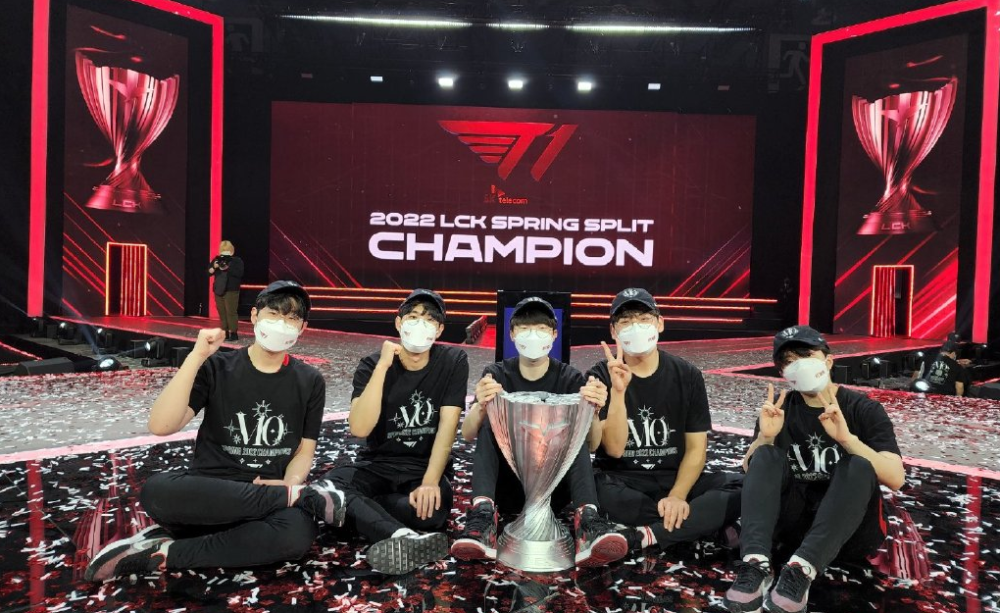 兼具戏剧性 兼具戏剧性